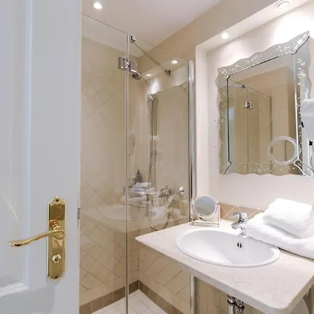 Seebacher Haus * اوبرودورف